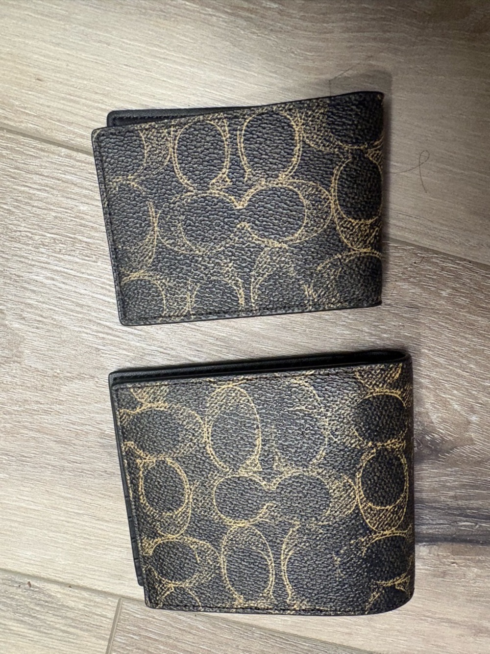 Coach Monogram Bifold Wallet - Black & Gold - Picture 2 of 6